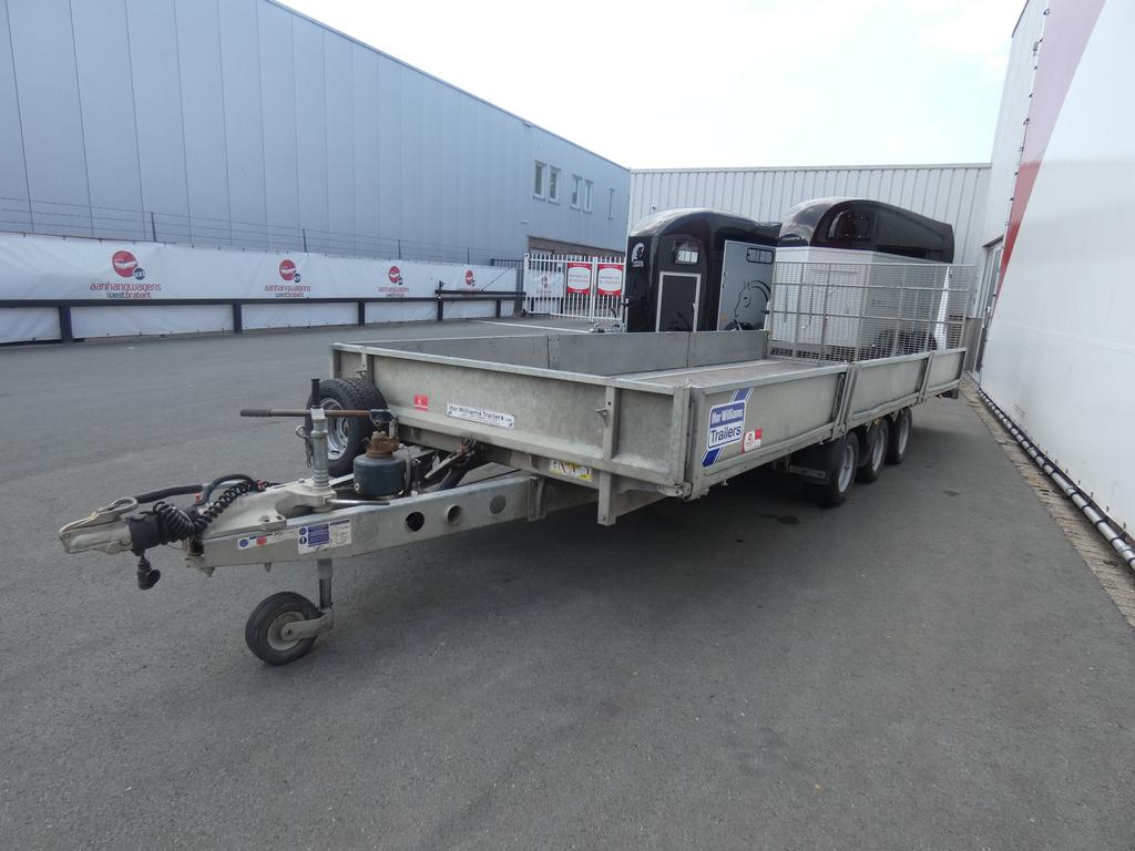 Ifor-Williams Machinetransporter tridemas 550x204cm 3500kg